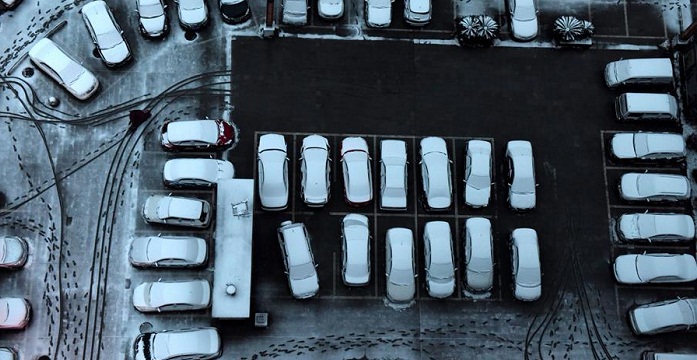 Airport, highways closed as China sees worst cold in decades